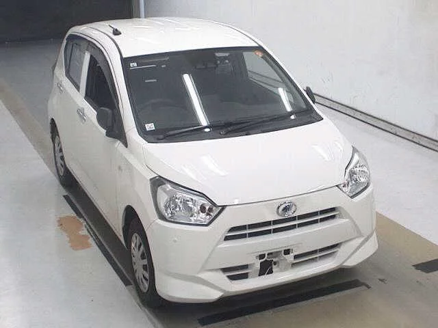 Daihatsu Mira e:S LA350S 2021